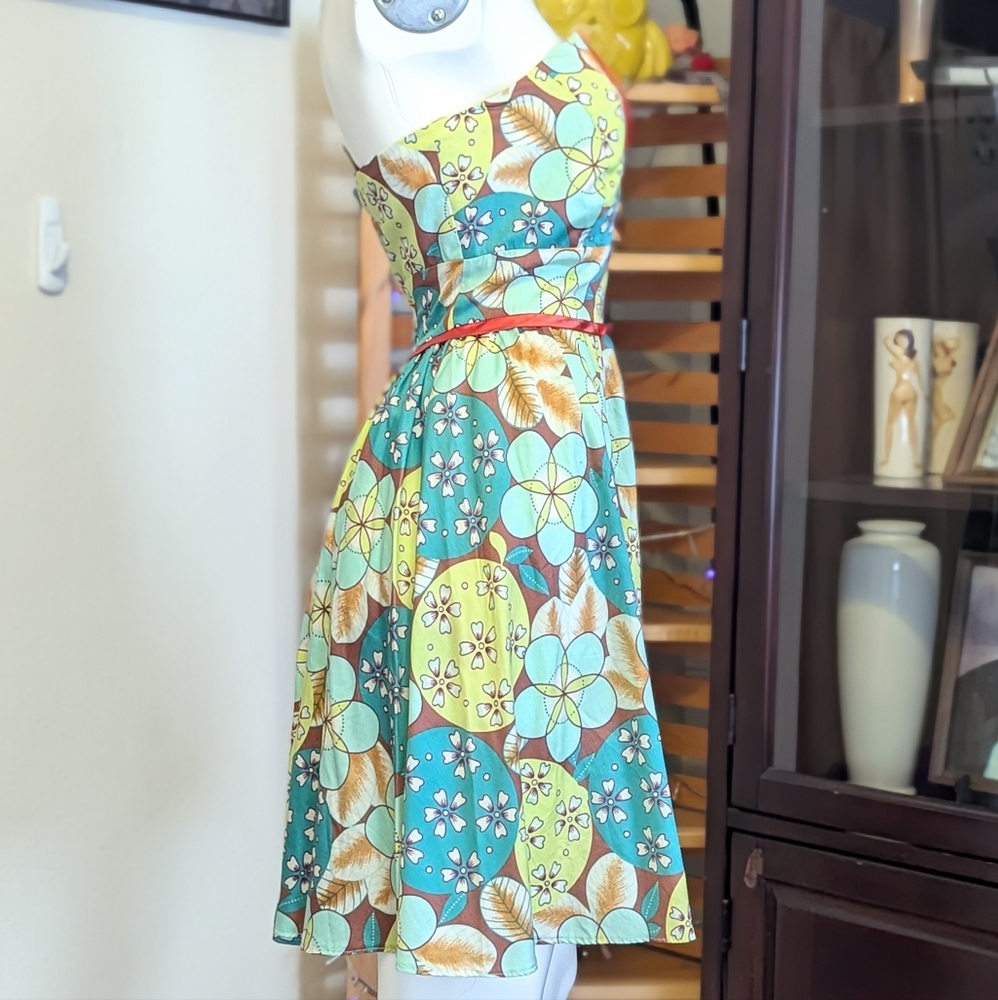 🆕️♻️ZETO Strapless dress(fits like jr's) - Picture 5 of 6